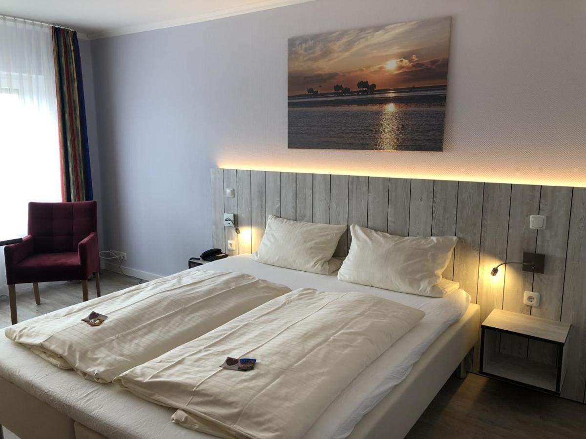 Marc5 Hotel Cadenberge エクステリア 写真