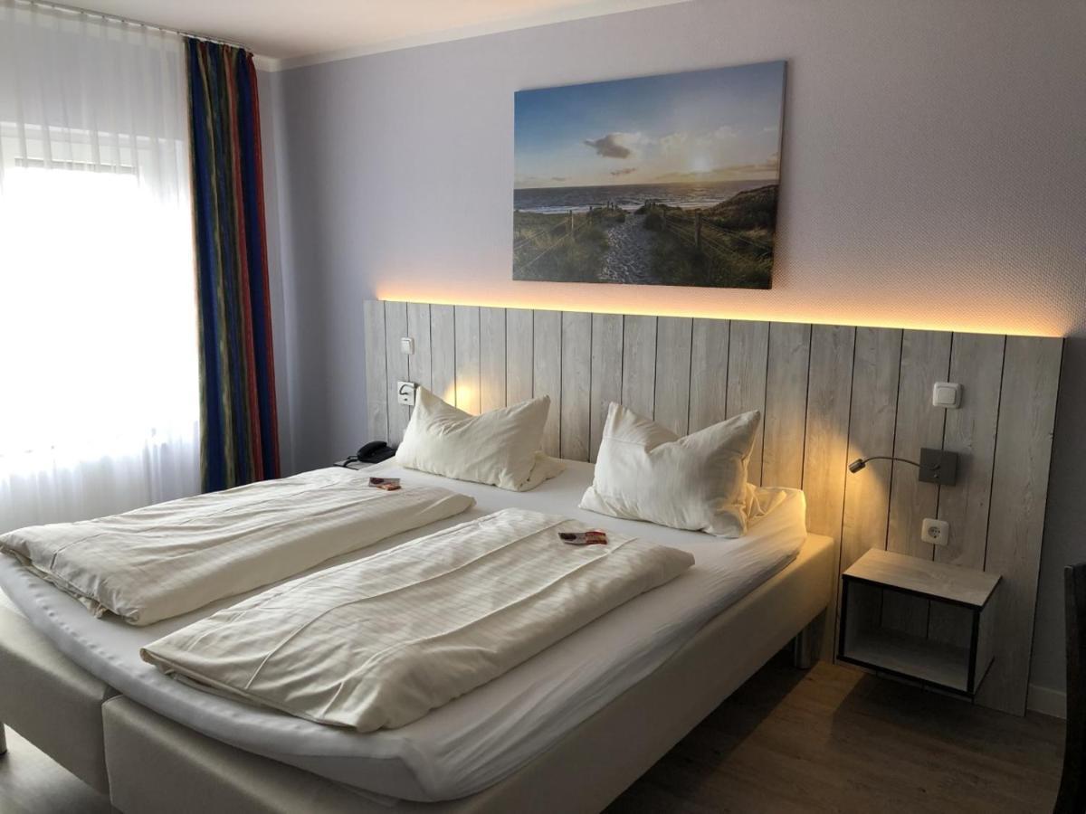Marc5 Hotel Cadenberge エクステリア 写真