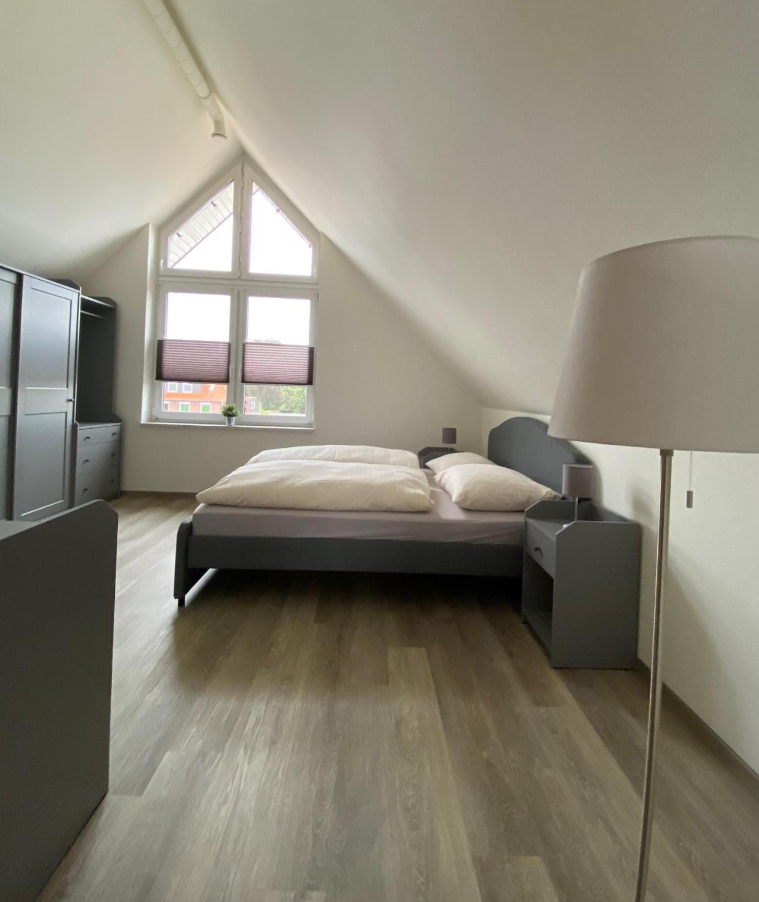 Marc5 Hotel Cadenberge エクステリア 写真